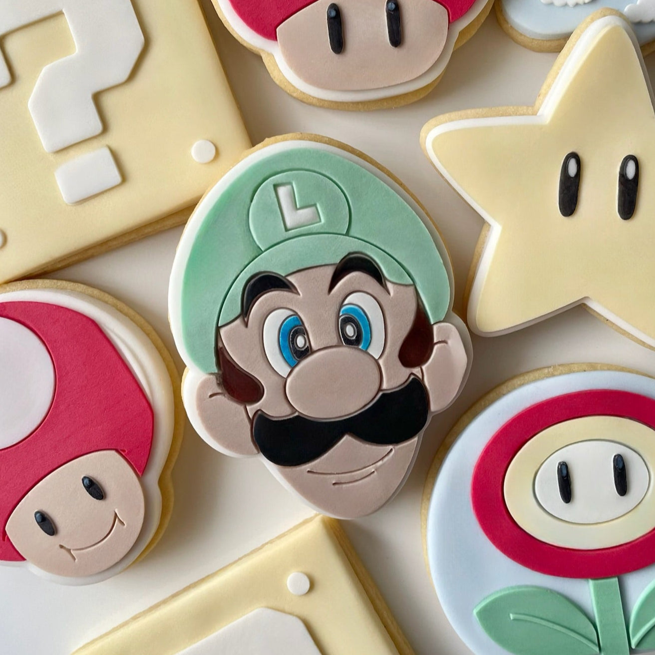 Luigi Face (Super Mario) Debosser and Cutter