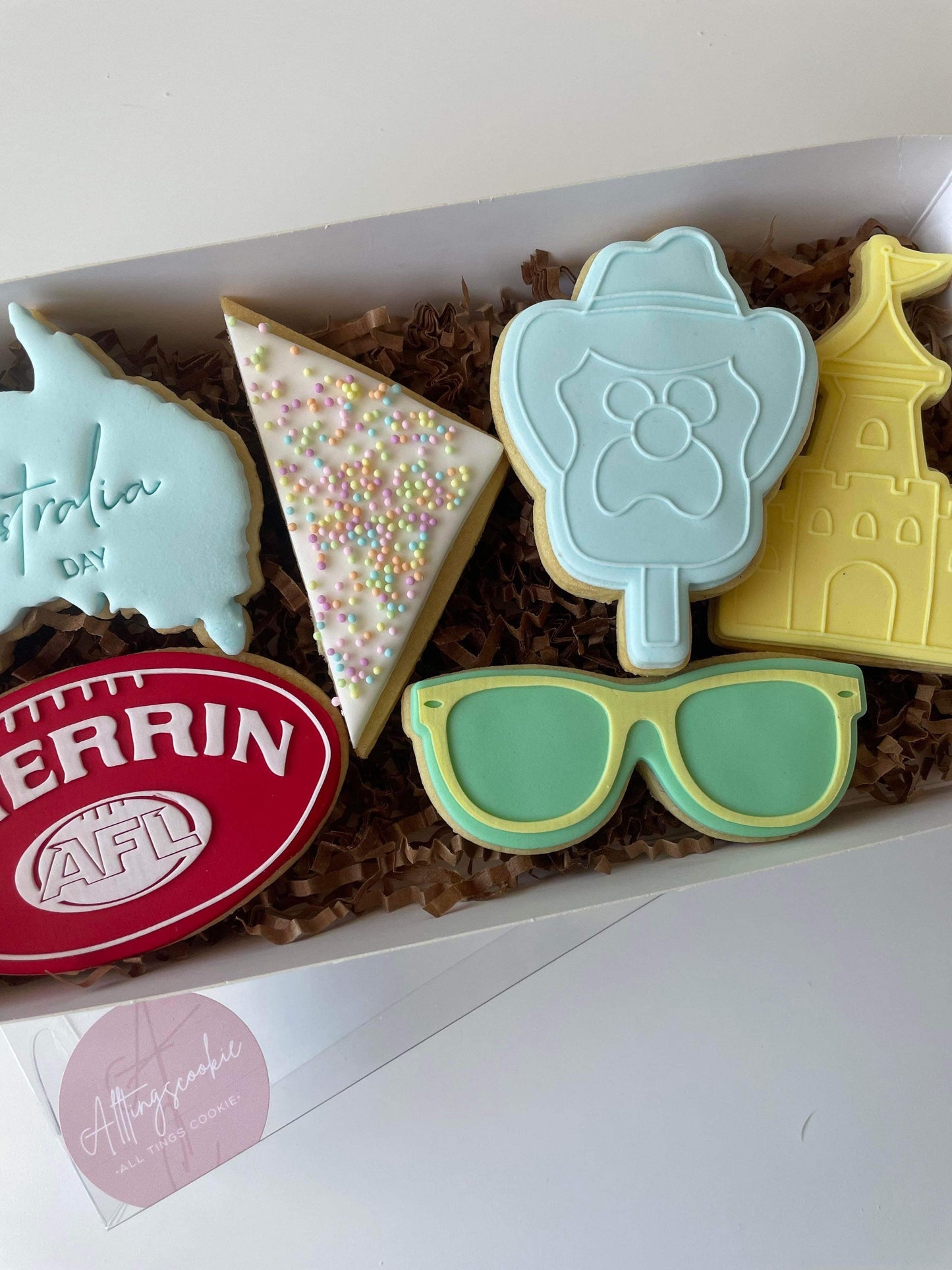 Sun Glasses Ray Ban Debosser and Cutter