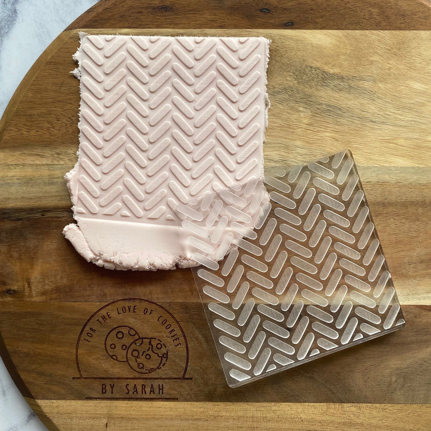 Truck/Car Tyre Tracks Pattern Plate