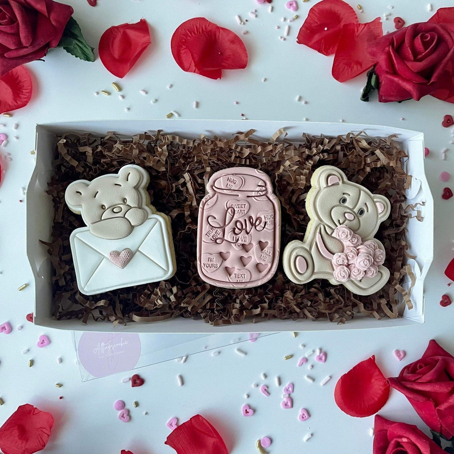 Valentines Bear Embosser and Cutter