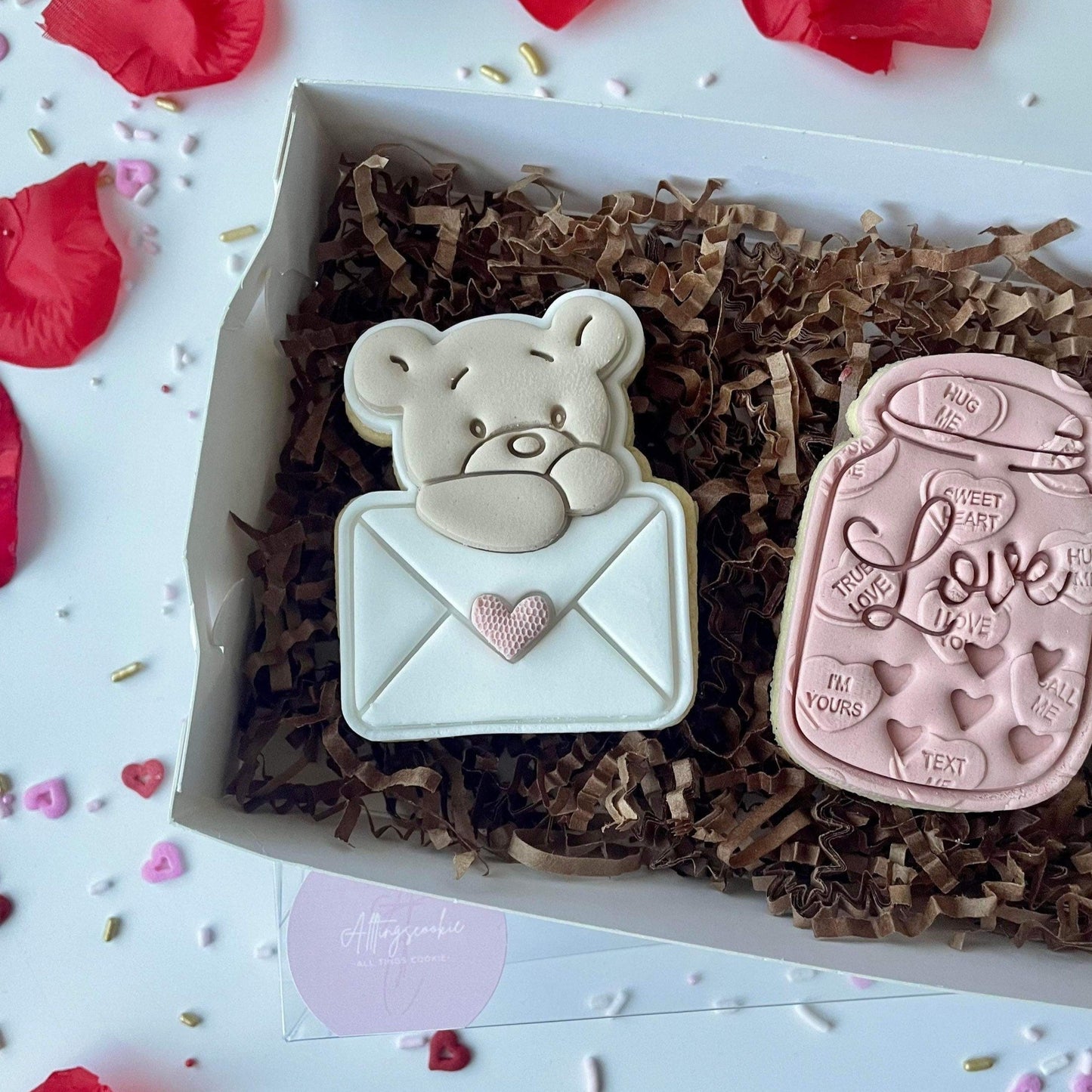 Cute Bear in Love Letter Embosser and Cutter