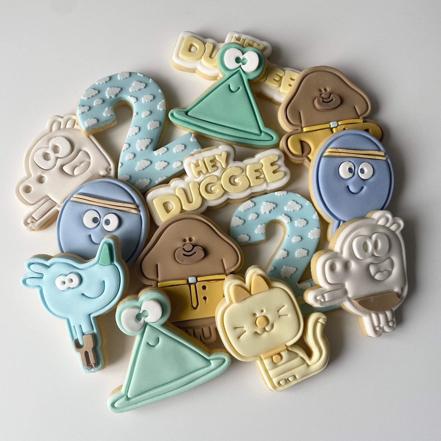 Hey Duggee Embosser and Cutter