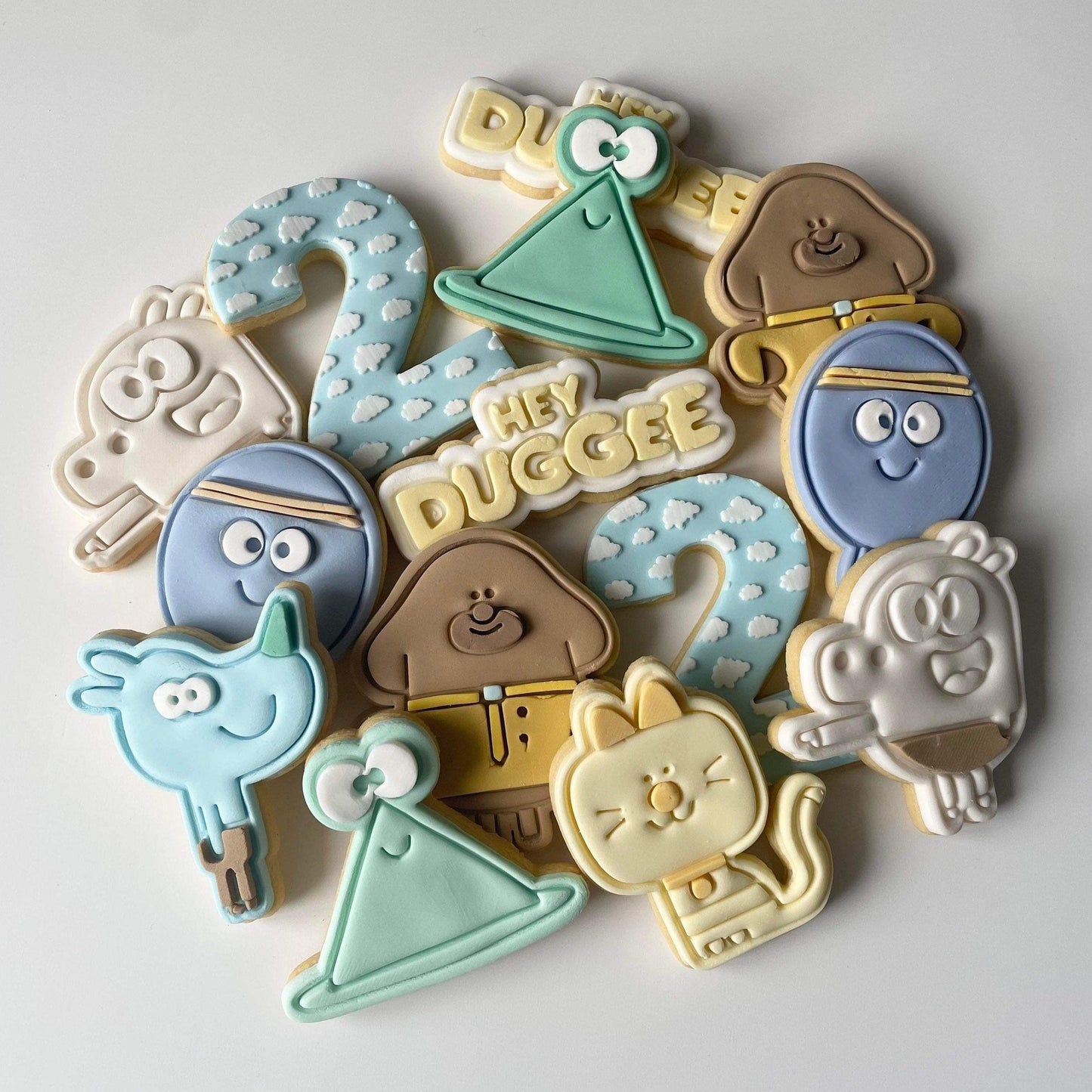 Hey Duggee Text Debosser and Cutter