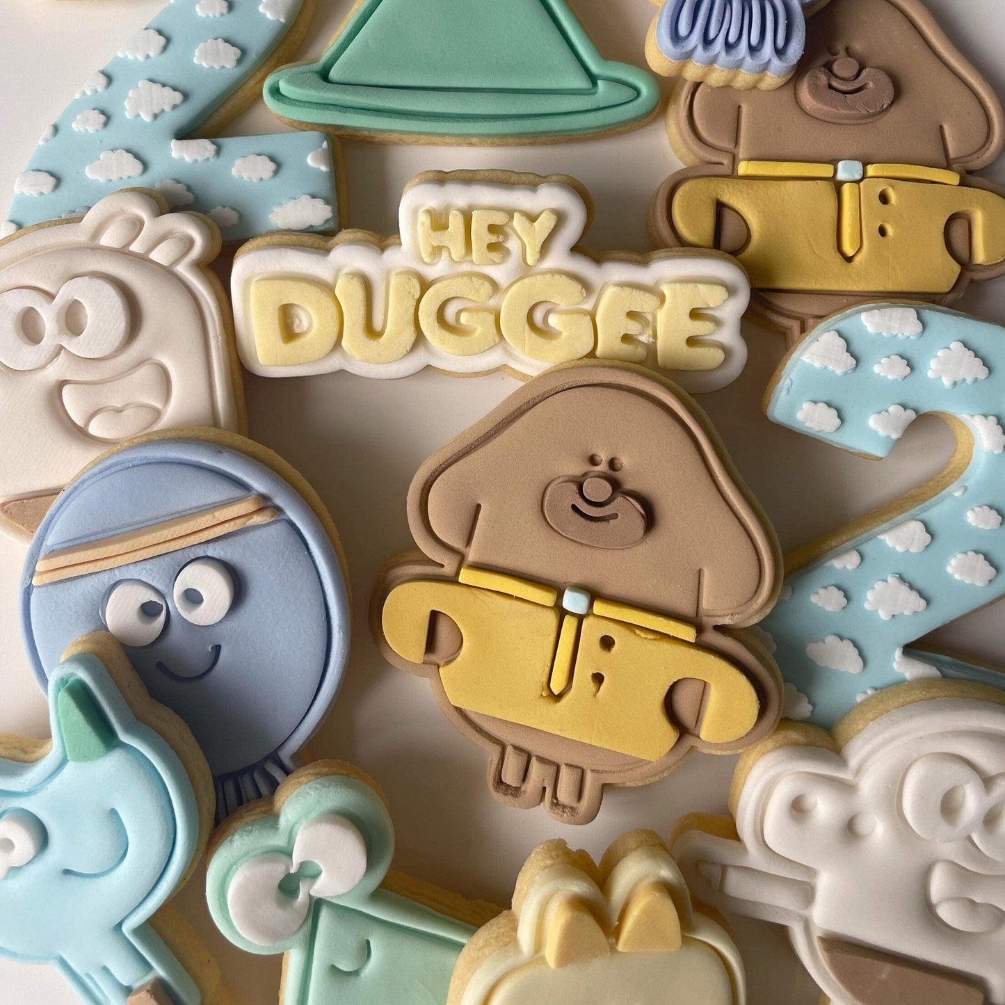 Hey Duggee Embosser and Cutter