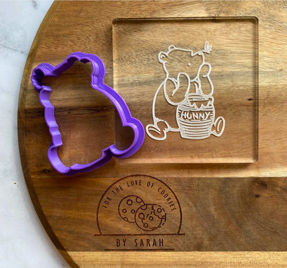 Classic Pooh with Hunny Pot Debosser and Cutter