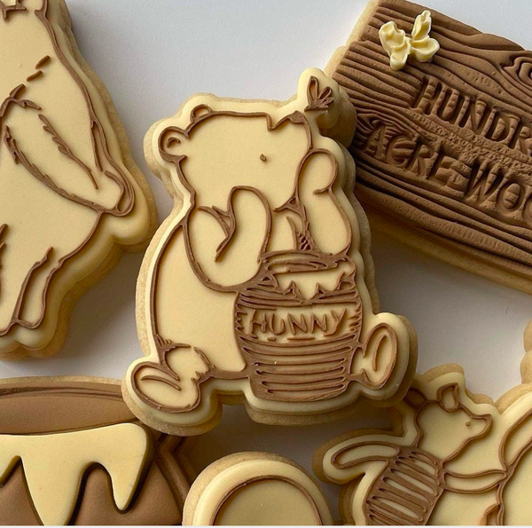 Classic Pooh with Hunny Pot Debosser and Cutter – For The Love Of Cookies