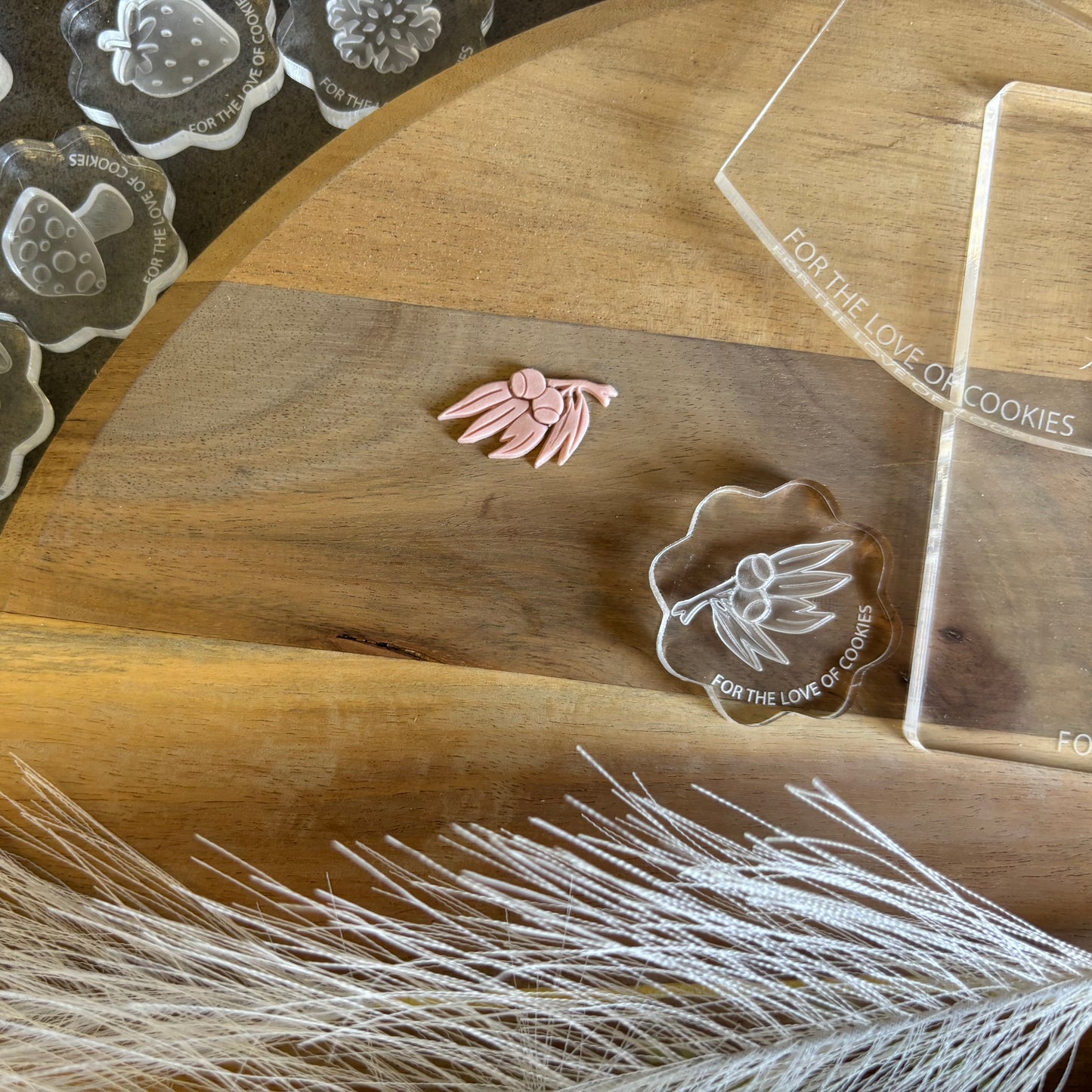 Gum Leaves Large Acrylic Mini Mould