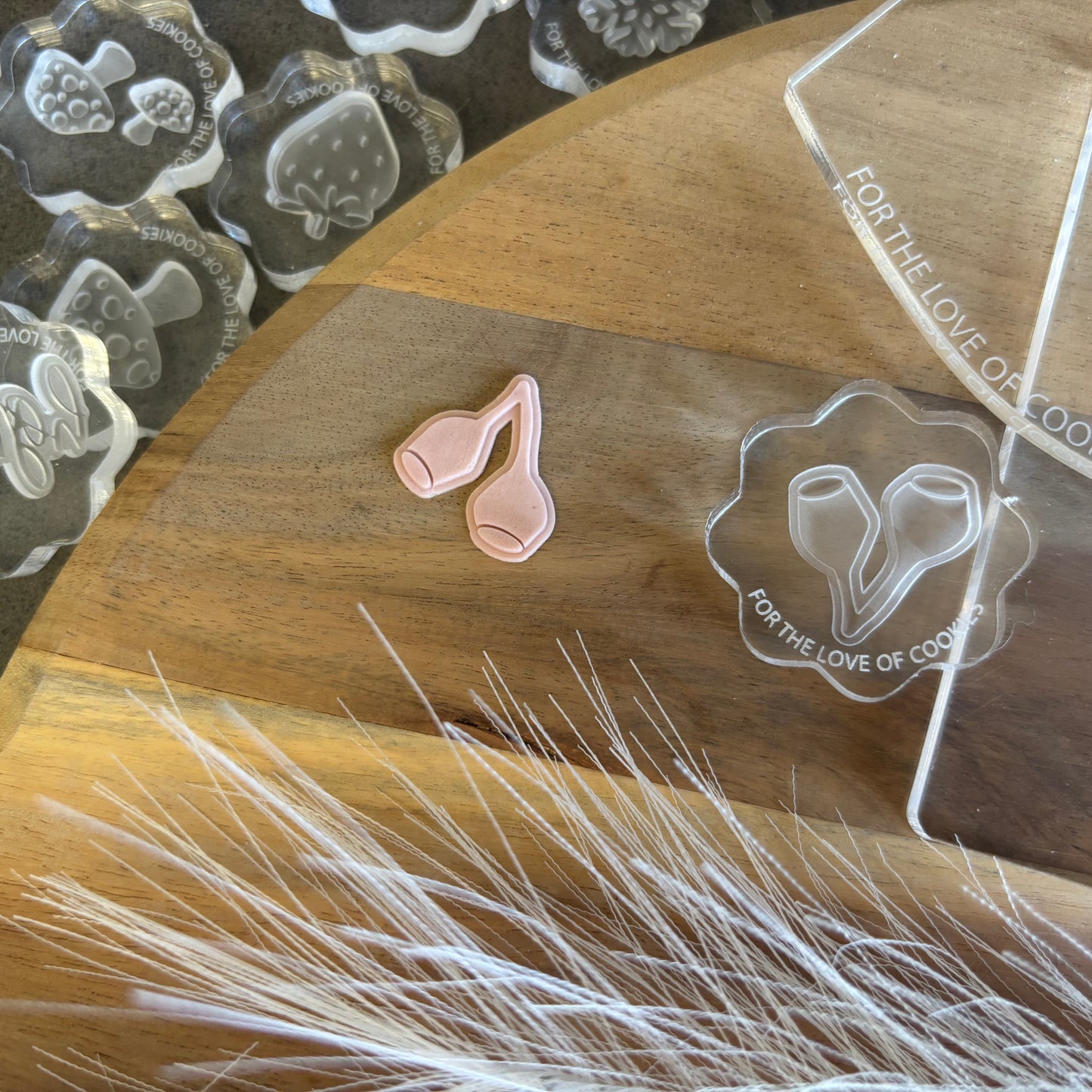 Gum Nut Large Acrylic Mini Mould