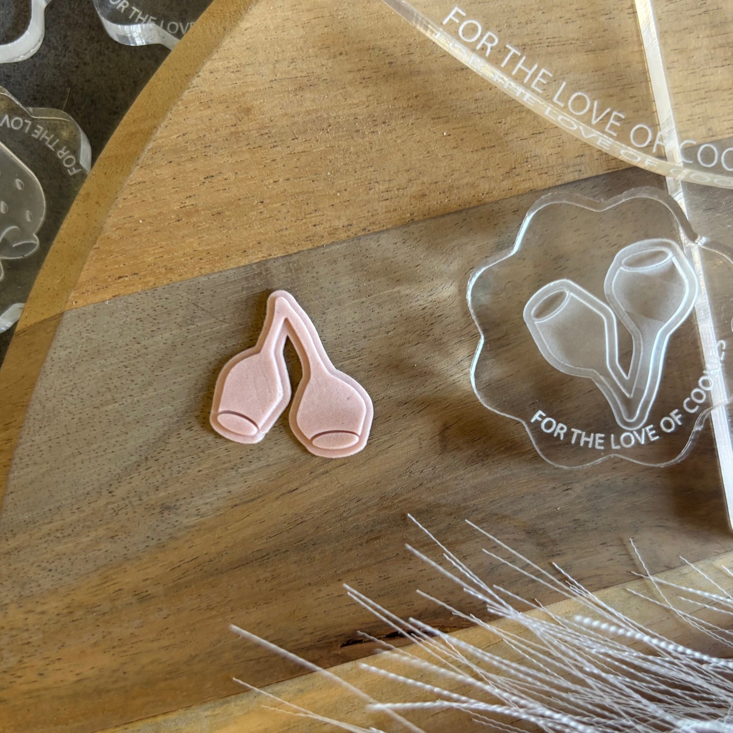 Gum Nut Large Acrylic Mini Mould
