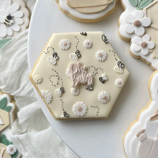 Bees and Daisy Pattern Plate