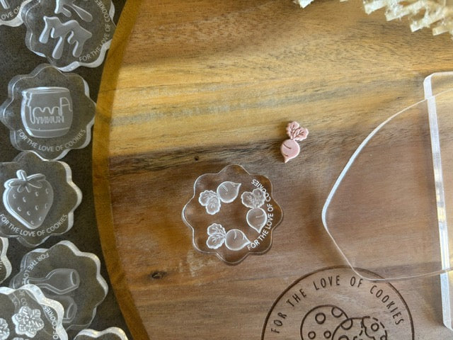 Radish Beetroot Mini Acrylic Mini Mould