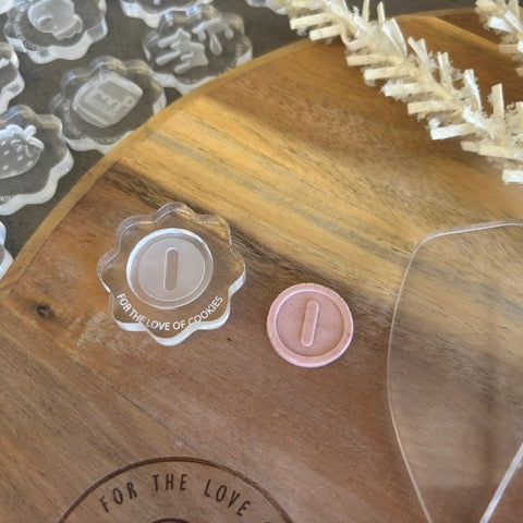 Coin Large (Super Mario) Acrylic Mini Mould