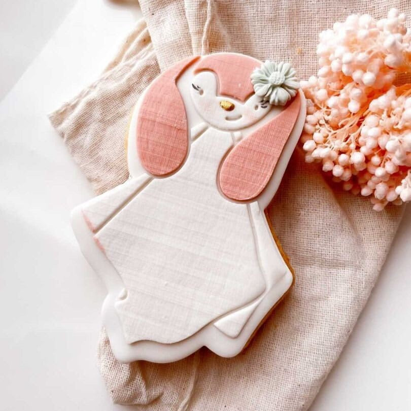 Bunny Comforter Debosser and Cutter