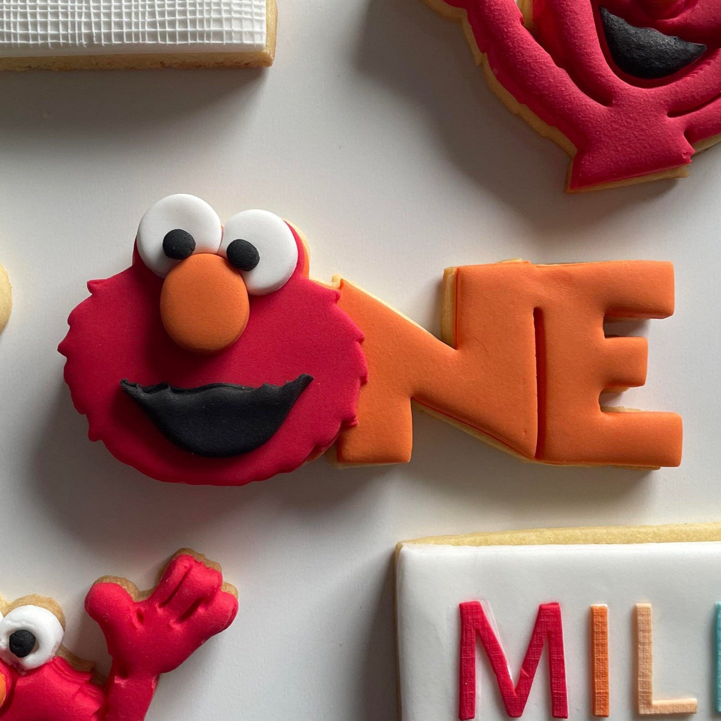 Elmo ‘One’ with separate cutters