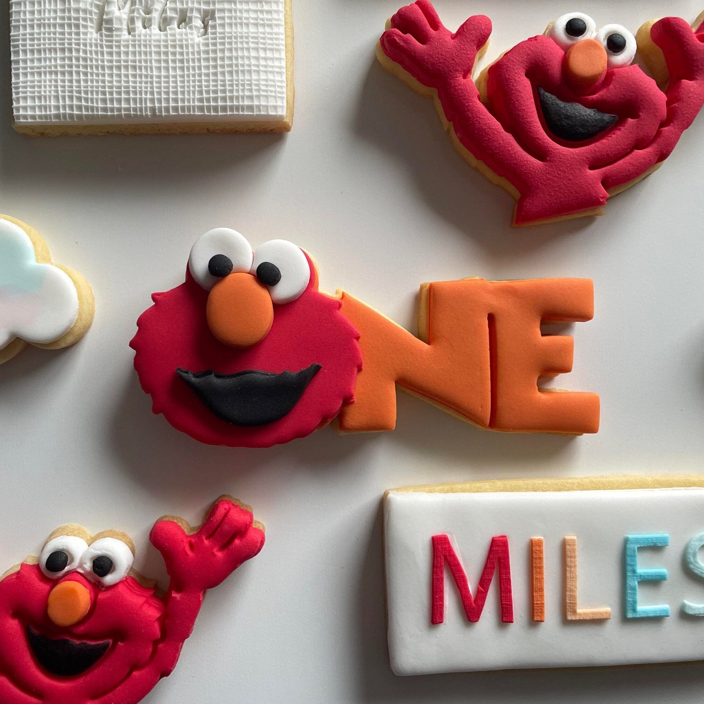 Elmo ‘One’ with separate cutters
