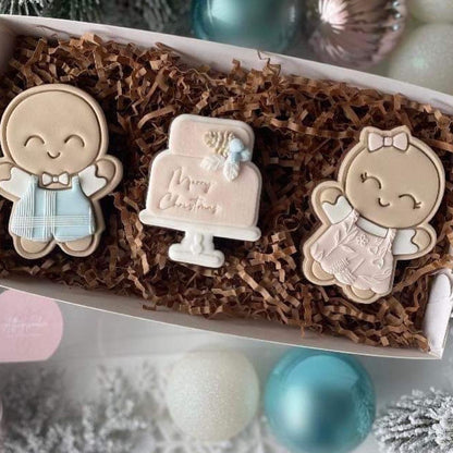 Gingerbread Man and Girl with Christmas Cake Bundle