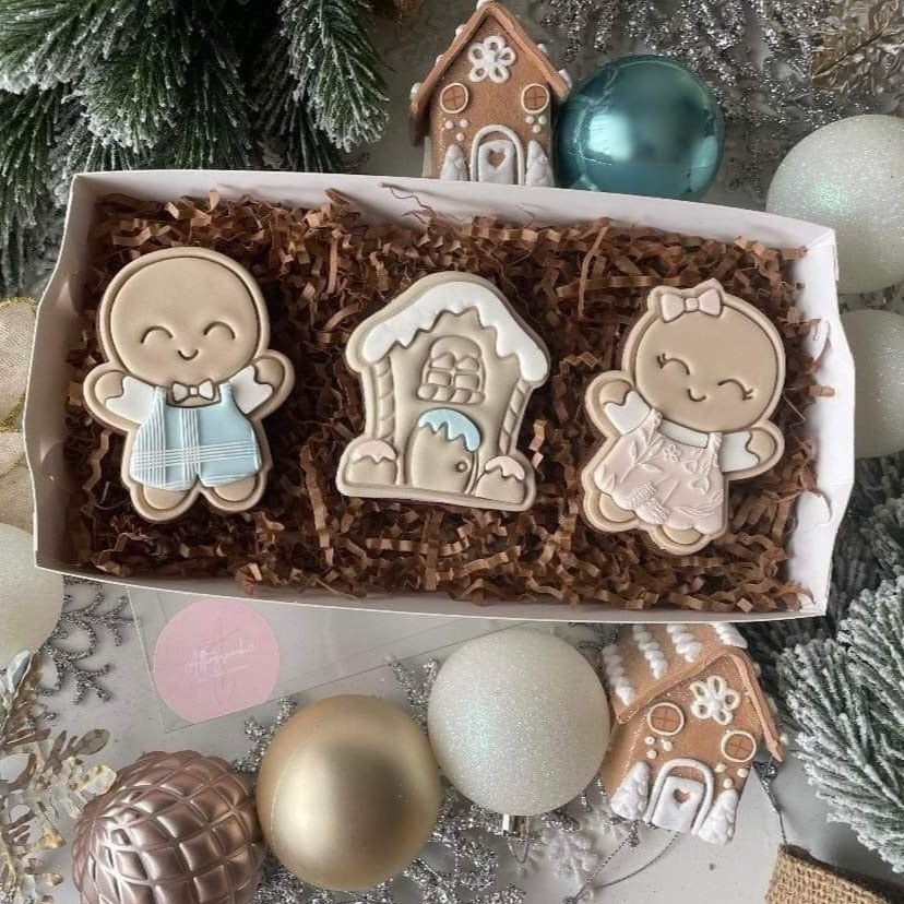 Gingerbread House Embosser and Cutter