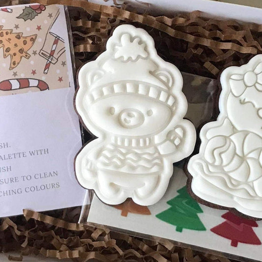 Christmas Bear Embosser and Cutter