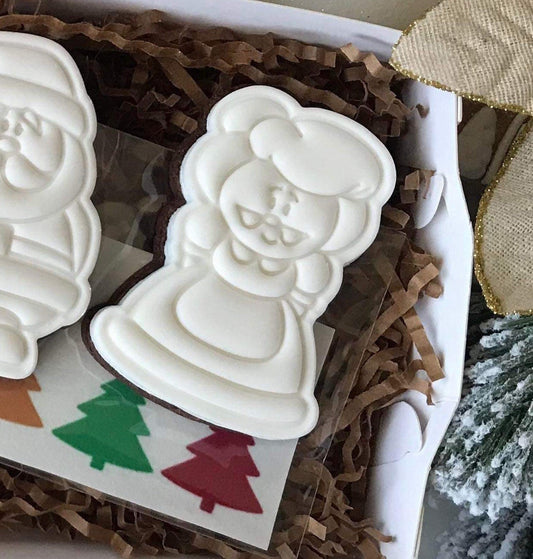 Mrs Claus Embosser and Cutter