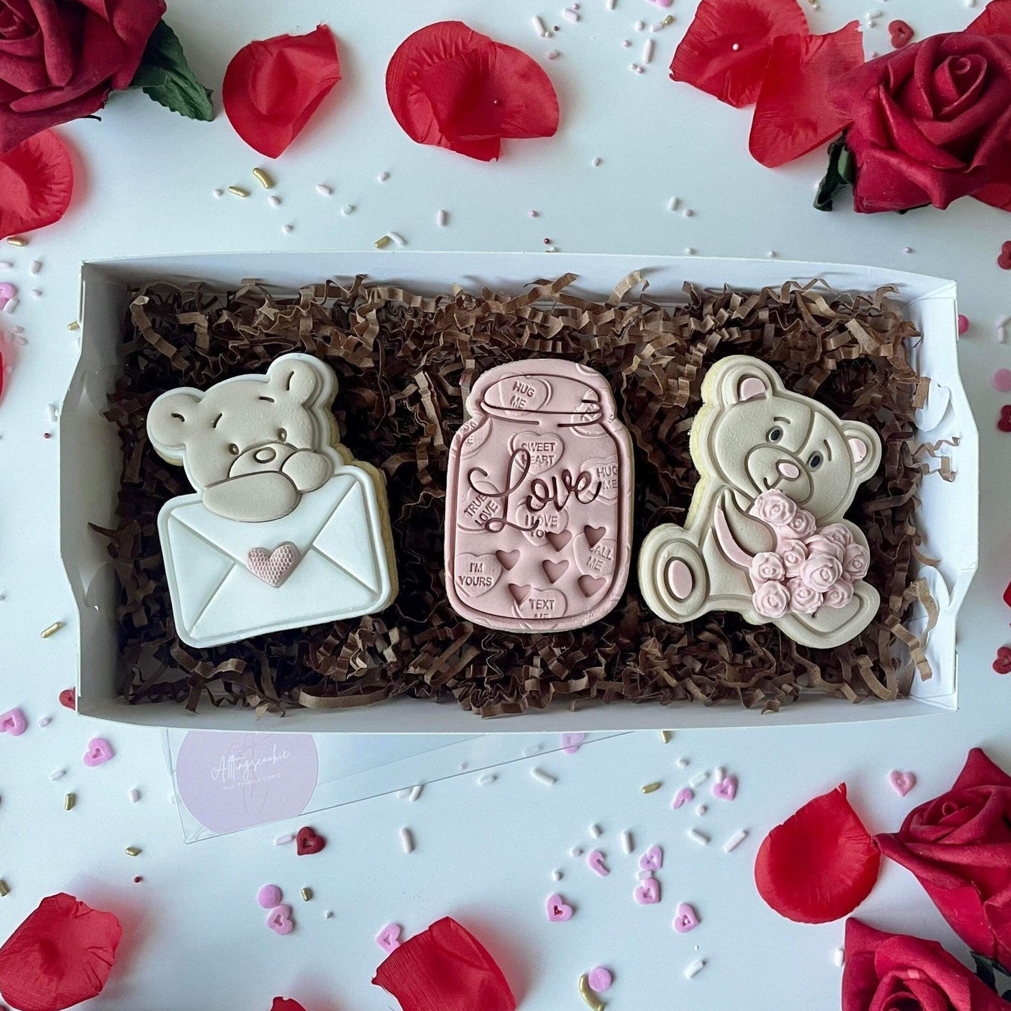 Cute Bear in Love Letter Embosser and Cutter