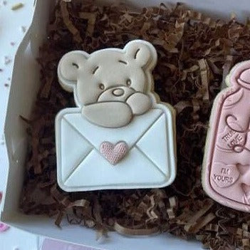 Cute Bear in Love Letter Embosser and Cutter